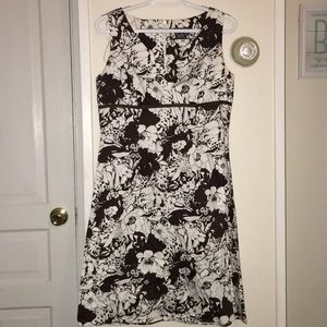 Brown Floral Print Knee-length Dress